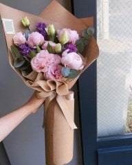 Narin Şakayık Buketi