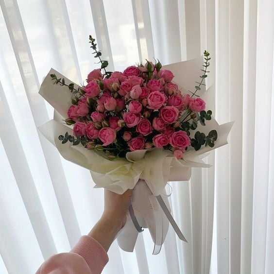 Pembe Mizgin Gül Buketi